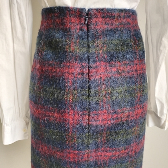 Talbots Wool Alpaca Blend Classic Pencil Skirt Tartan Navy Blue Colorful Sz 10 - Picture 9 of 14